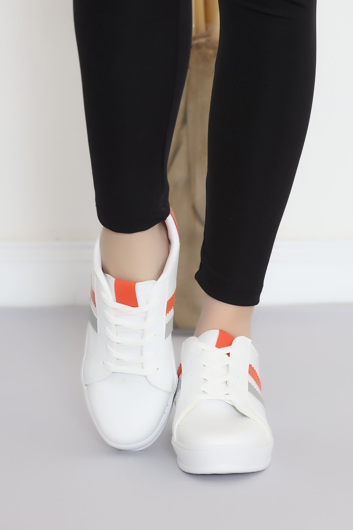 Striped Casual Shoes Whiteorange - 17114.264.