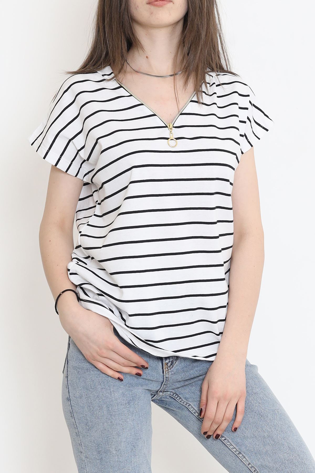 Striped Hooded T-shirt White and Black - 15270.1567.