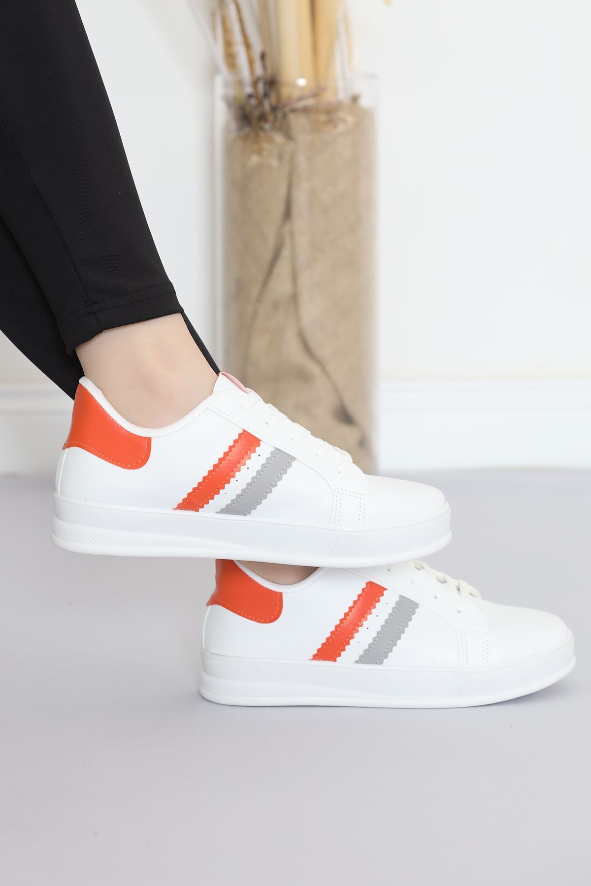 Striped Casual Shoes Whiteorange - 17114.264.