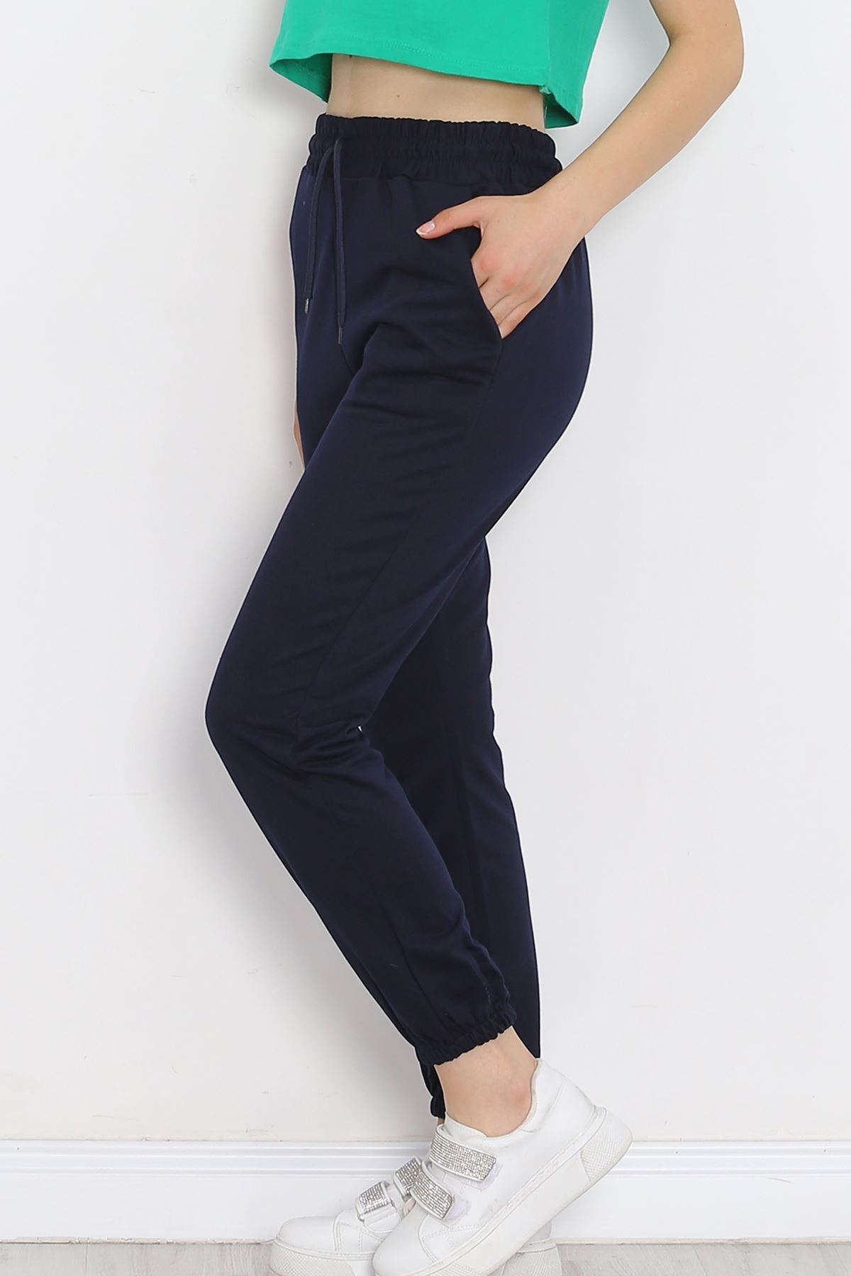 Slim Leg Sweatpants Navy Blue - 18960.1431.