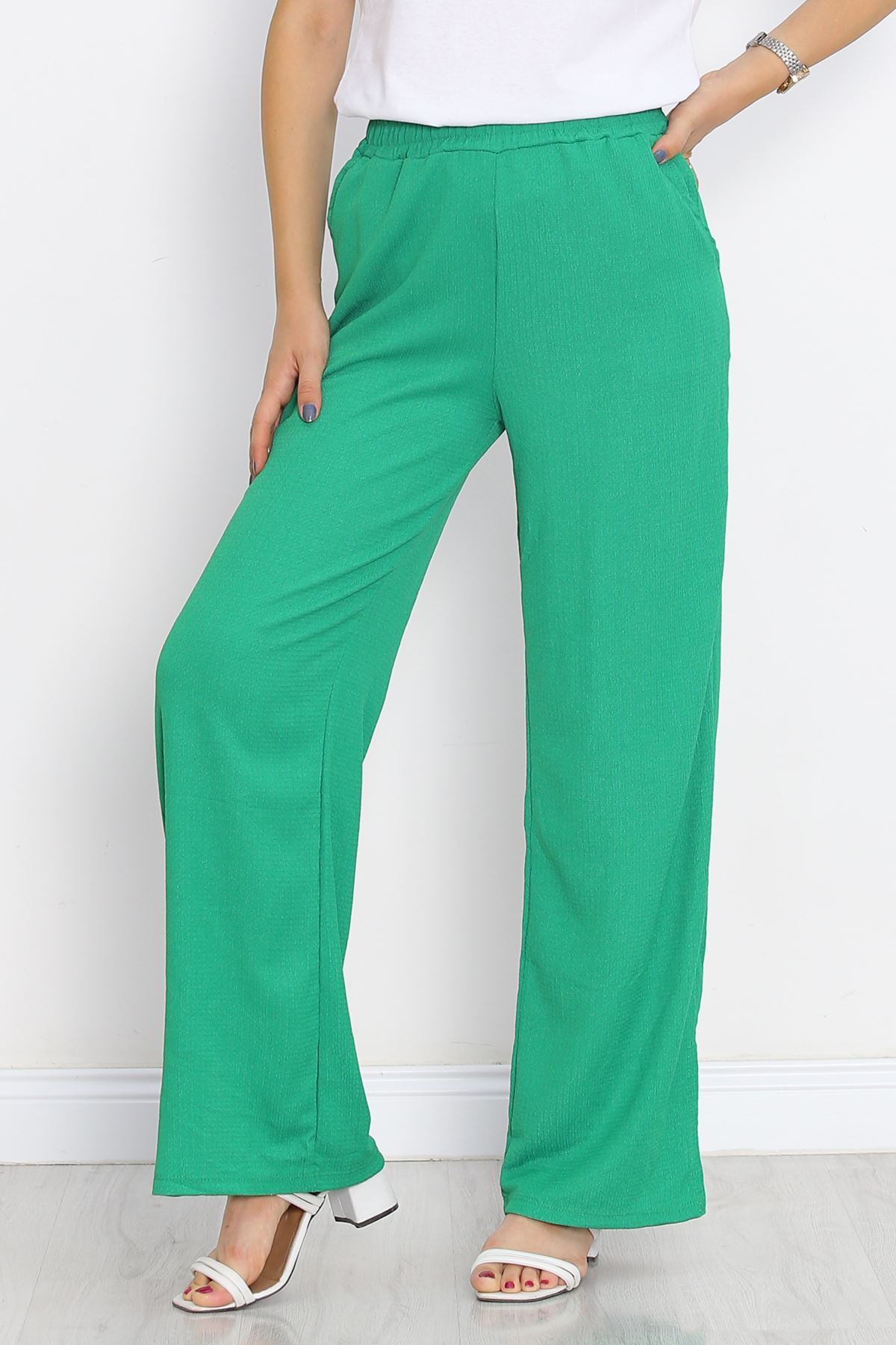 Cuffed Pants with Cuff Slits Green - 18904.1247.