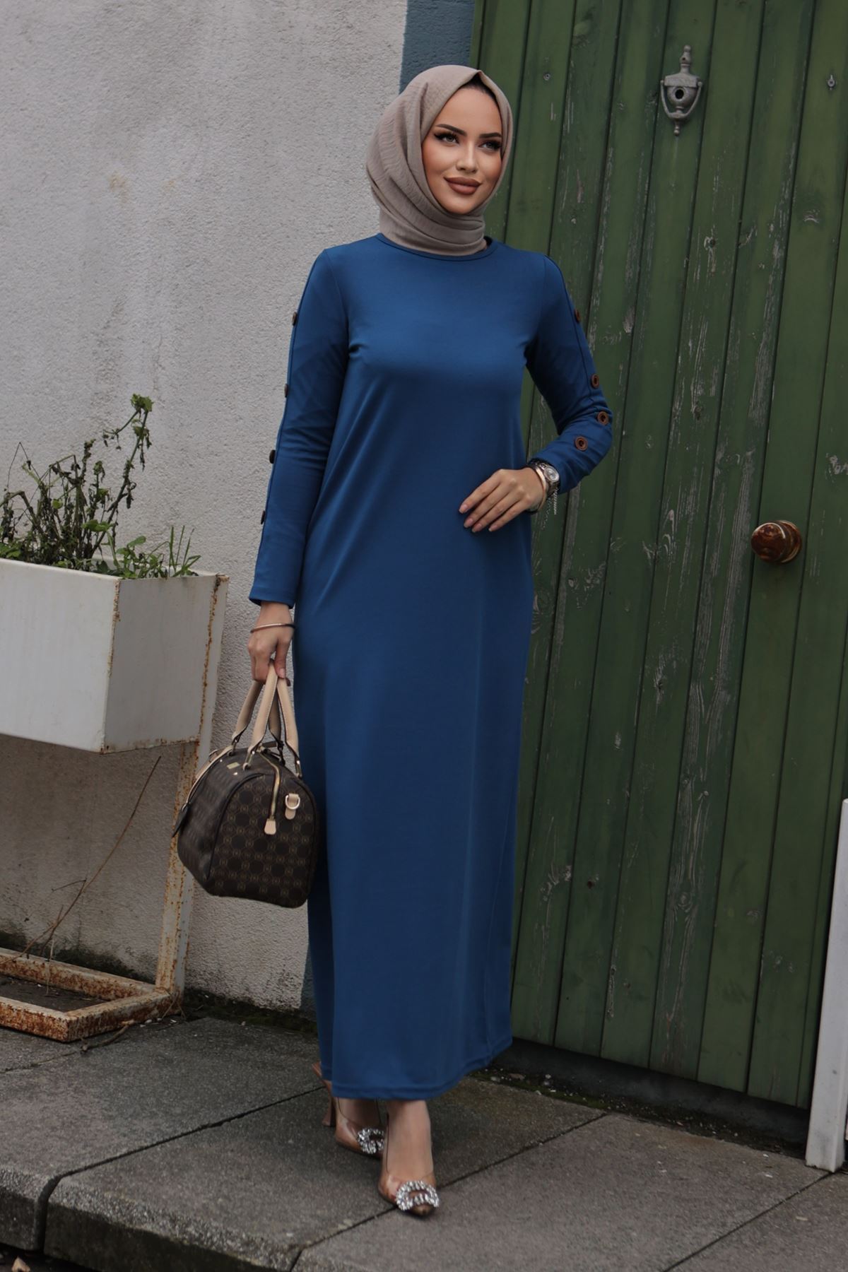 Dress with Buttoned Sleeves Blue - 10006.1778.