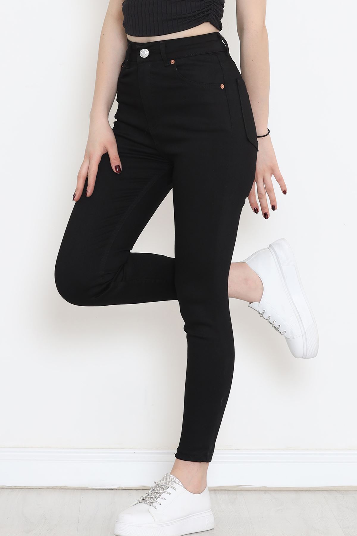 Narrow Leg Jeans Black - 18223.1431.