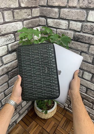 Embroidery Patterned Green Clutch Bag