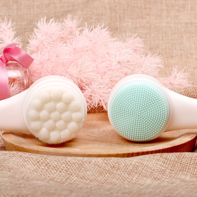 Double Sided Facial Cleansing and Massage Brush