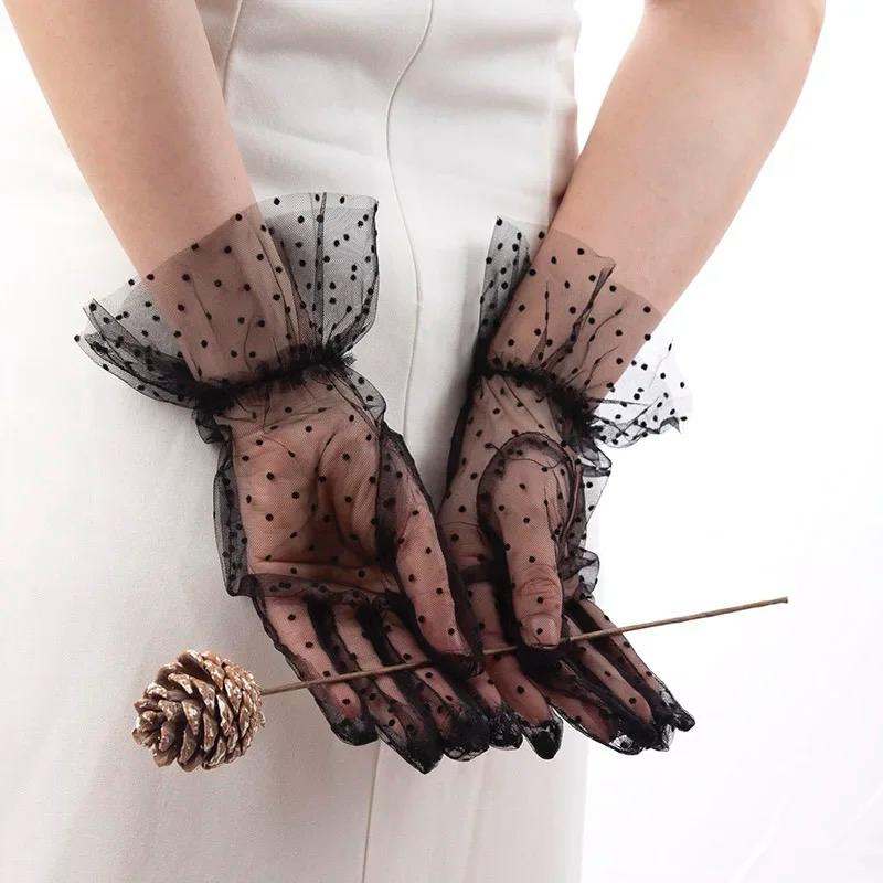 Short Length Guipure Black Polka Dot Tulle Gloves Black Color