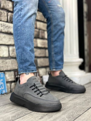 Men's High Sole Smoked Skin Sneakers with Ladder Pattern Laces