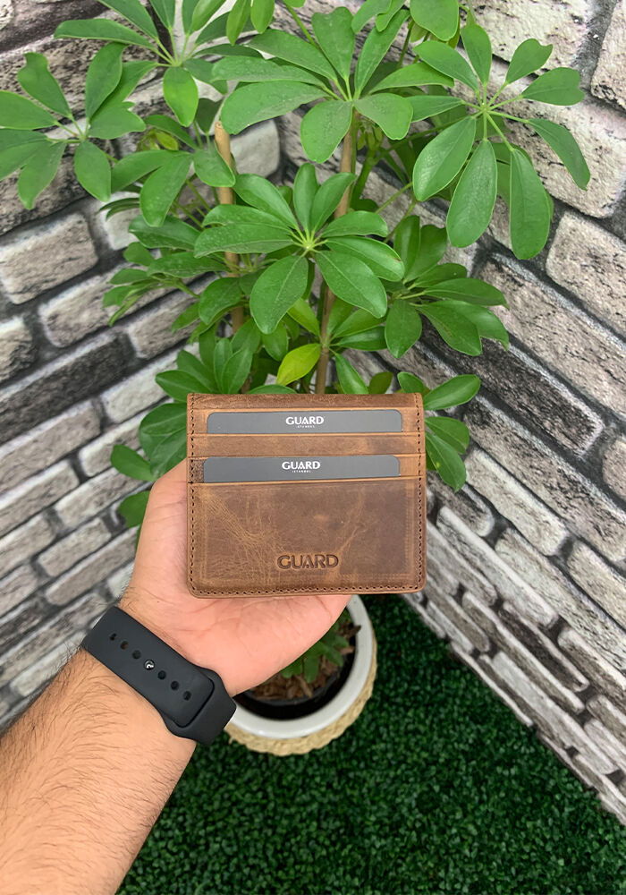 Crazy Taba Patented Design Leather Card Holder