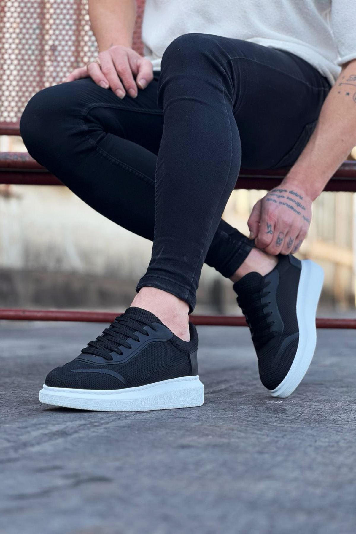 9 Black Tricot Men's Casual Shoes