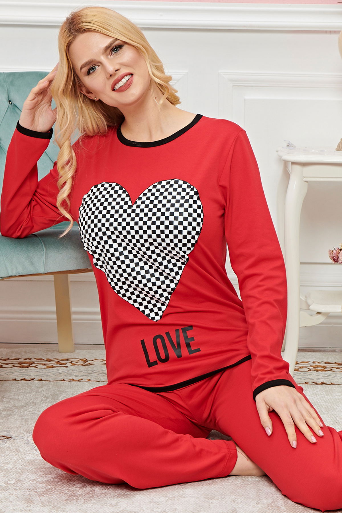 Women's Long Sleeve Pajama Set Model no 7592