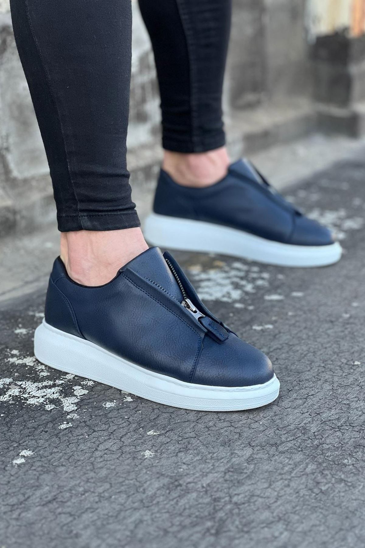 Navy Blue Skin Men's Casual Shoes