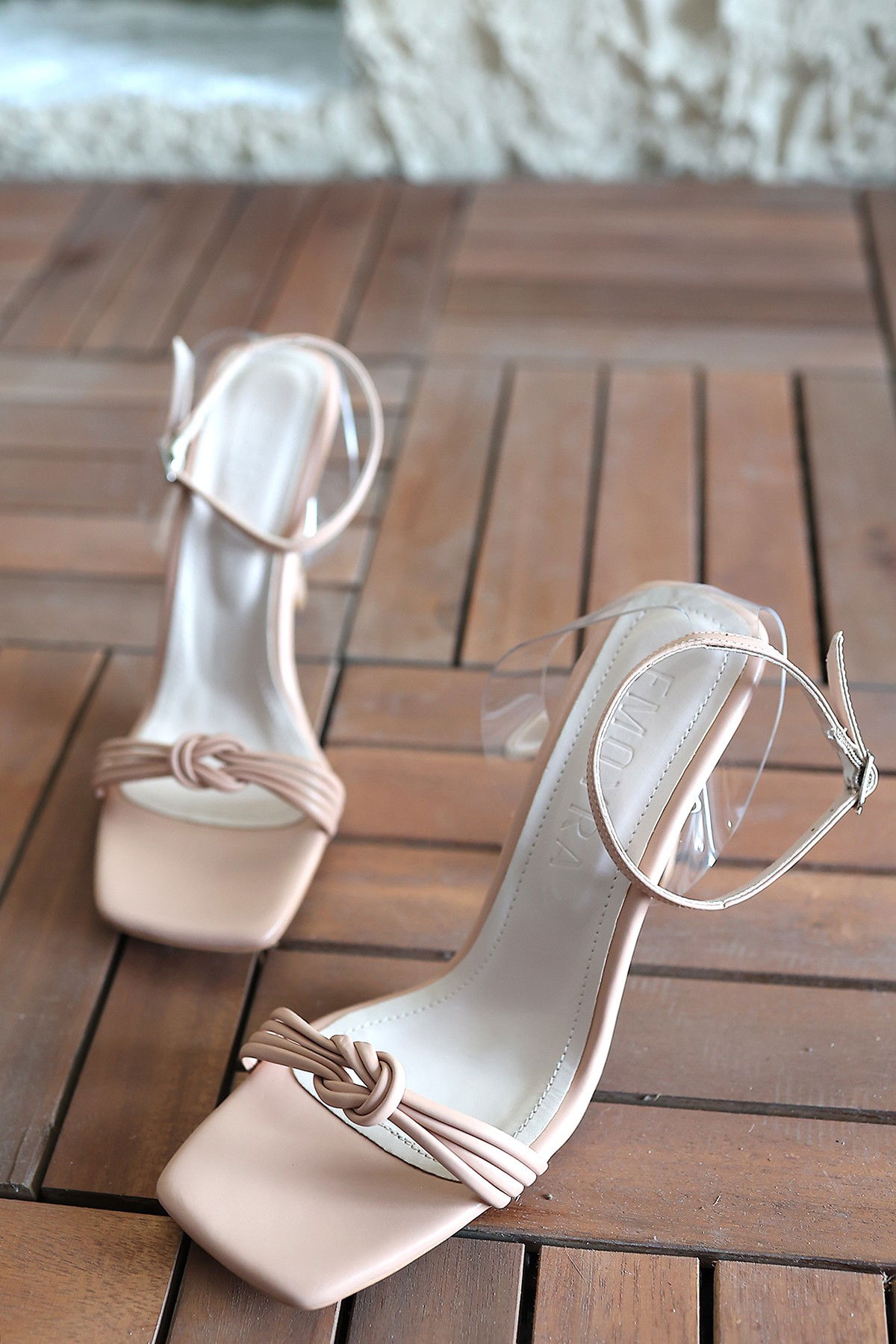 Nude Skin Heeled Shoes