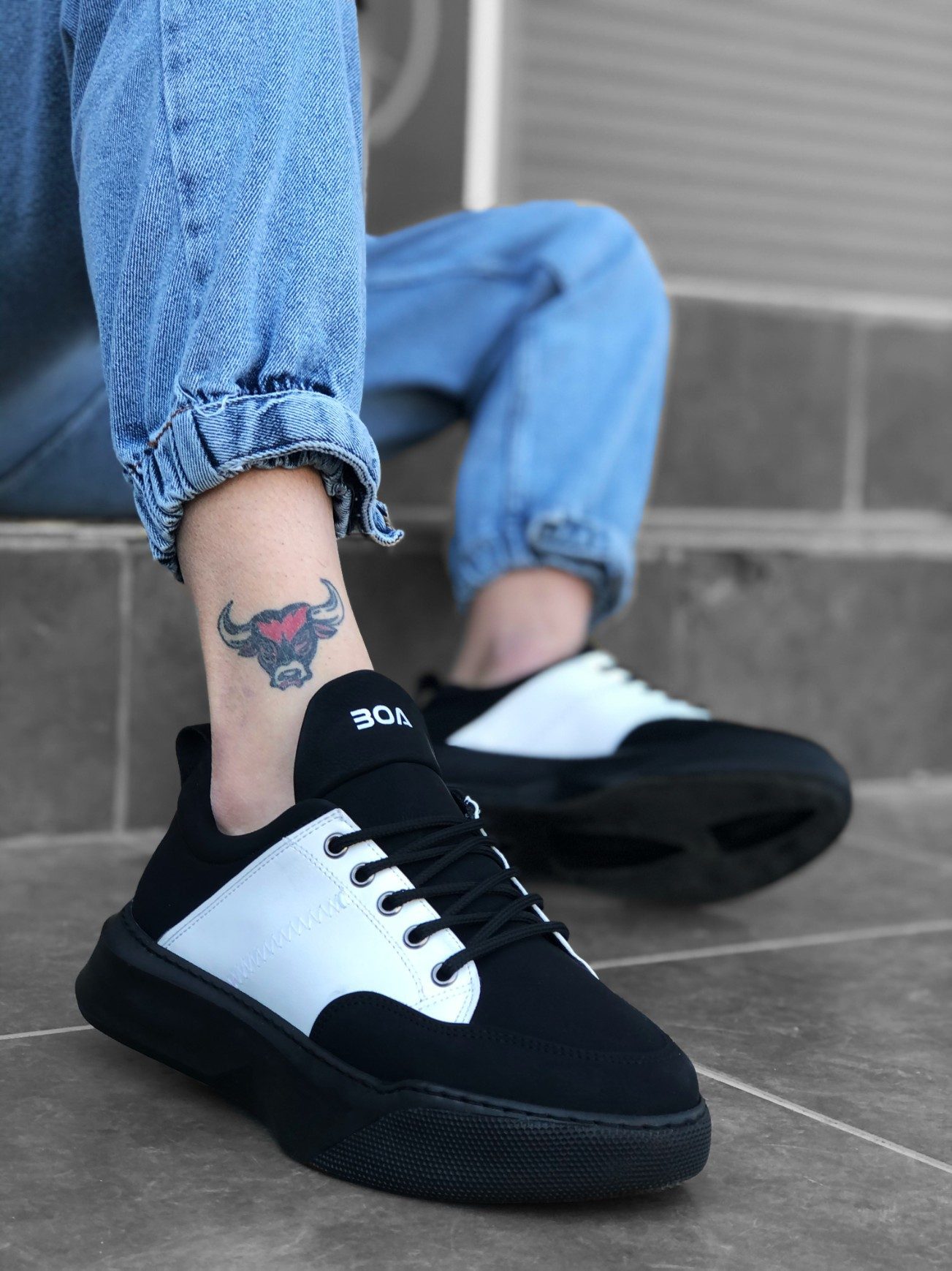 Lace-up Men's High Sole Black and White Sneakers