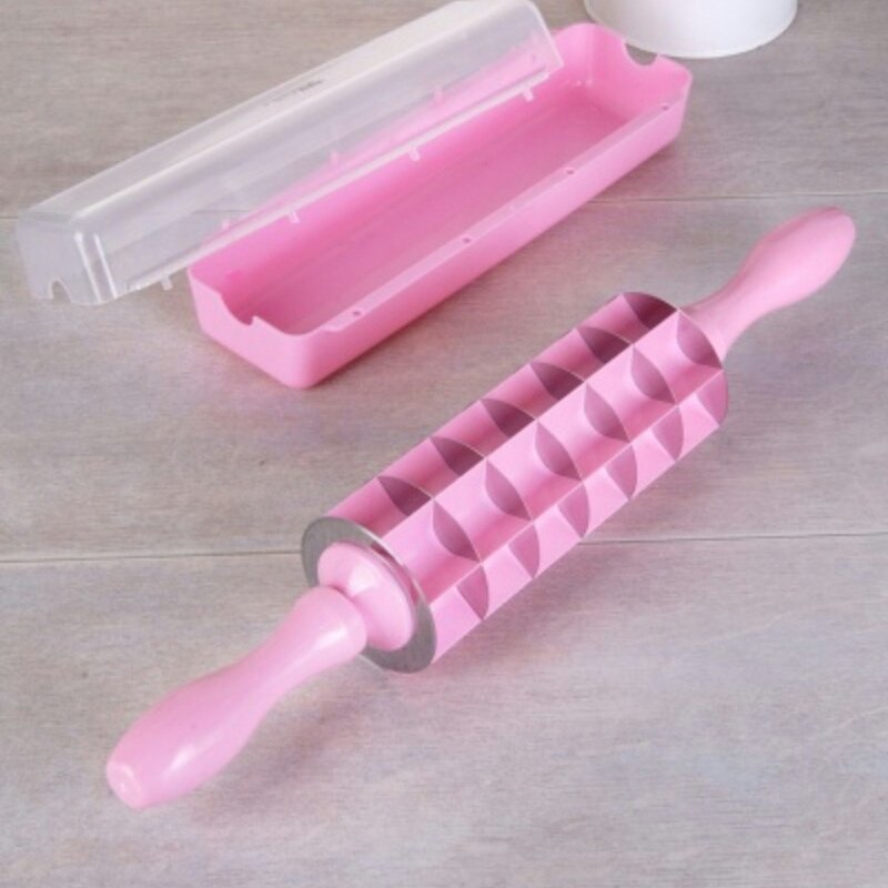 Square Ravioli Rolling Pin with 7 Blades