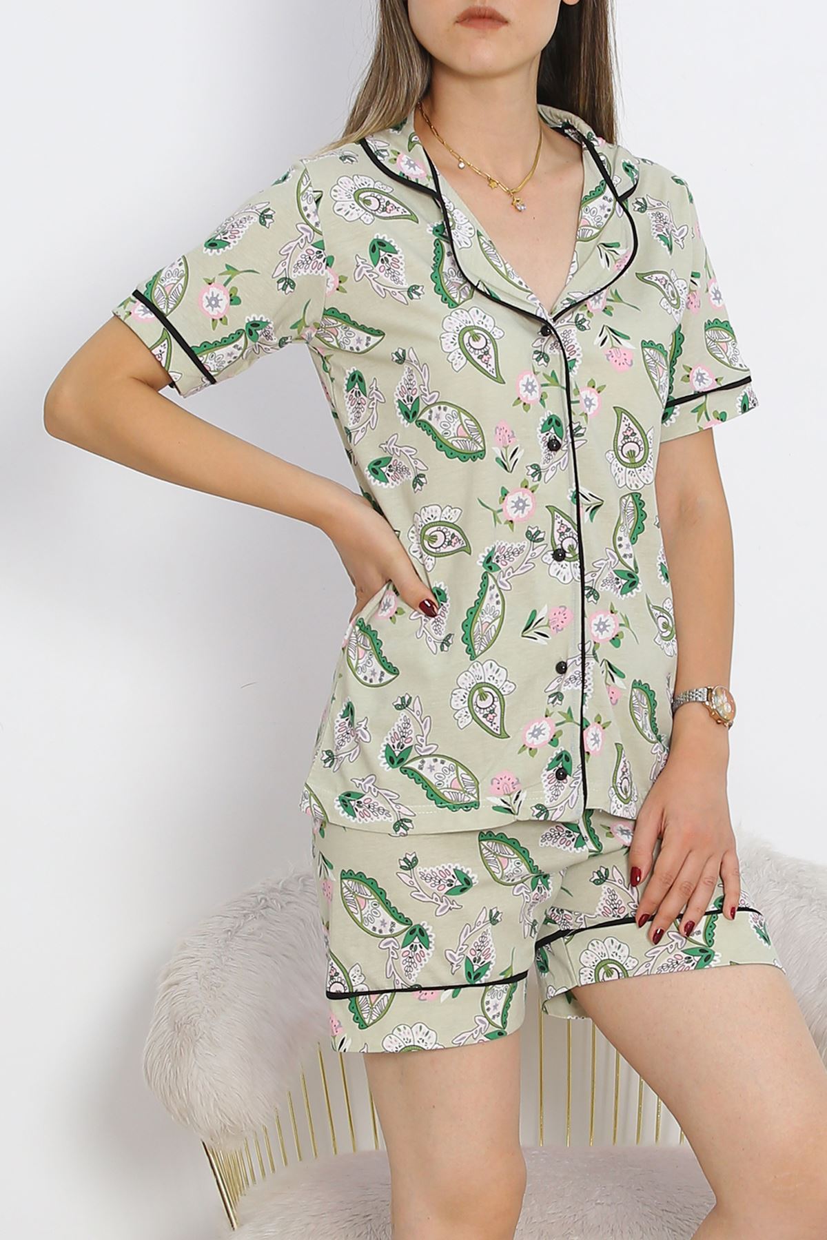 Buttoned Shorts Pajama Set Mint