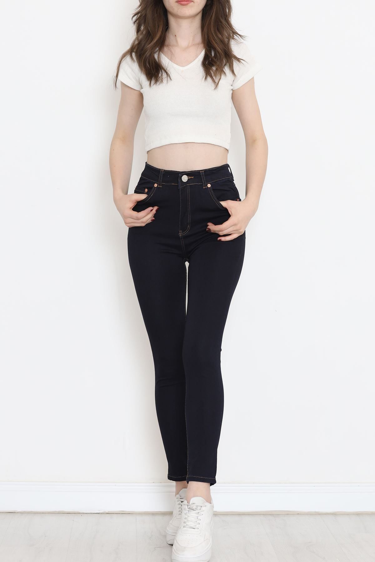 Narrow Leg Jeans Pants Koyulaci