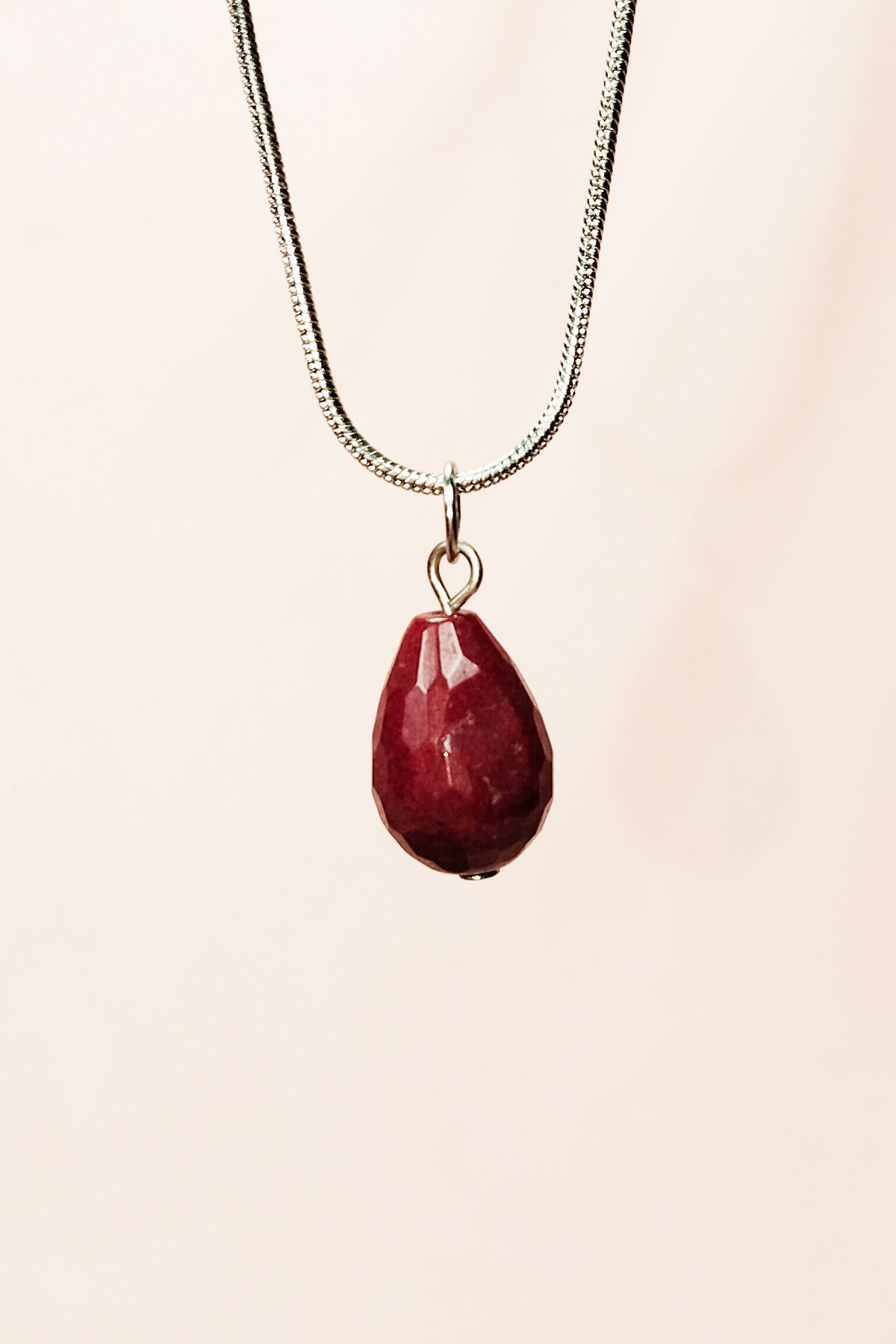 Ruby Natural Stone Handmade Pendant with Chain: 1.5 cm Chain: 20 cm Boxed