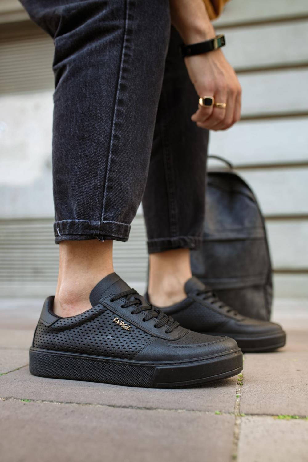 Casual Shoes Black (Black Sole)