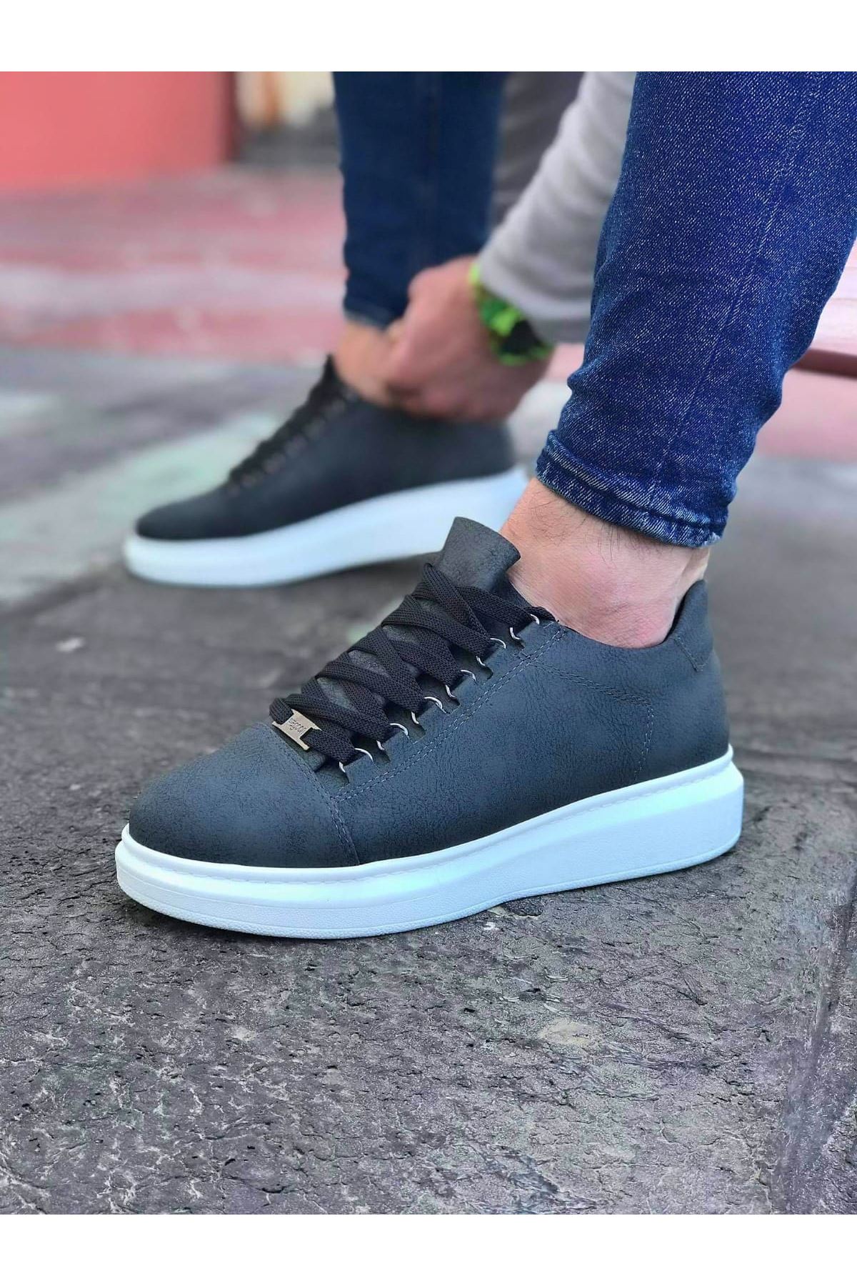 Gray Flat Men's Casual Shoes