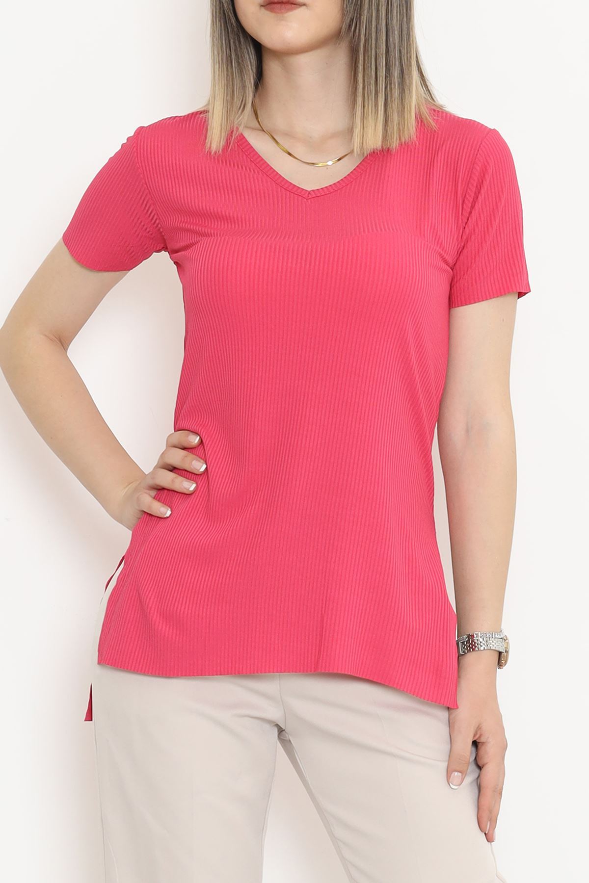 V-Neck T-Shirt with Slits Fuchsia