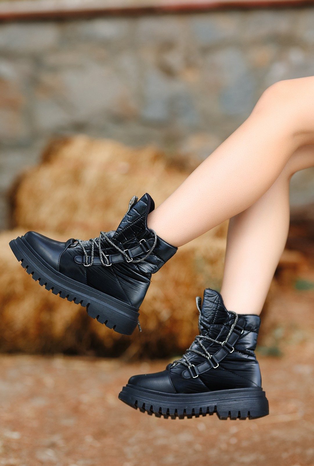 Black Skin Snow Boots