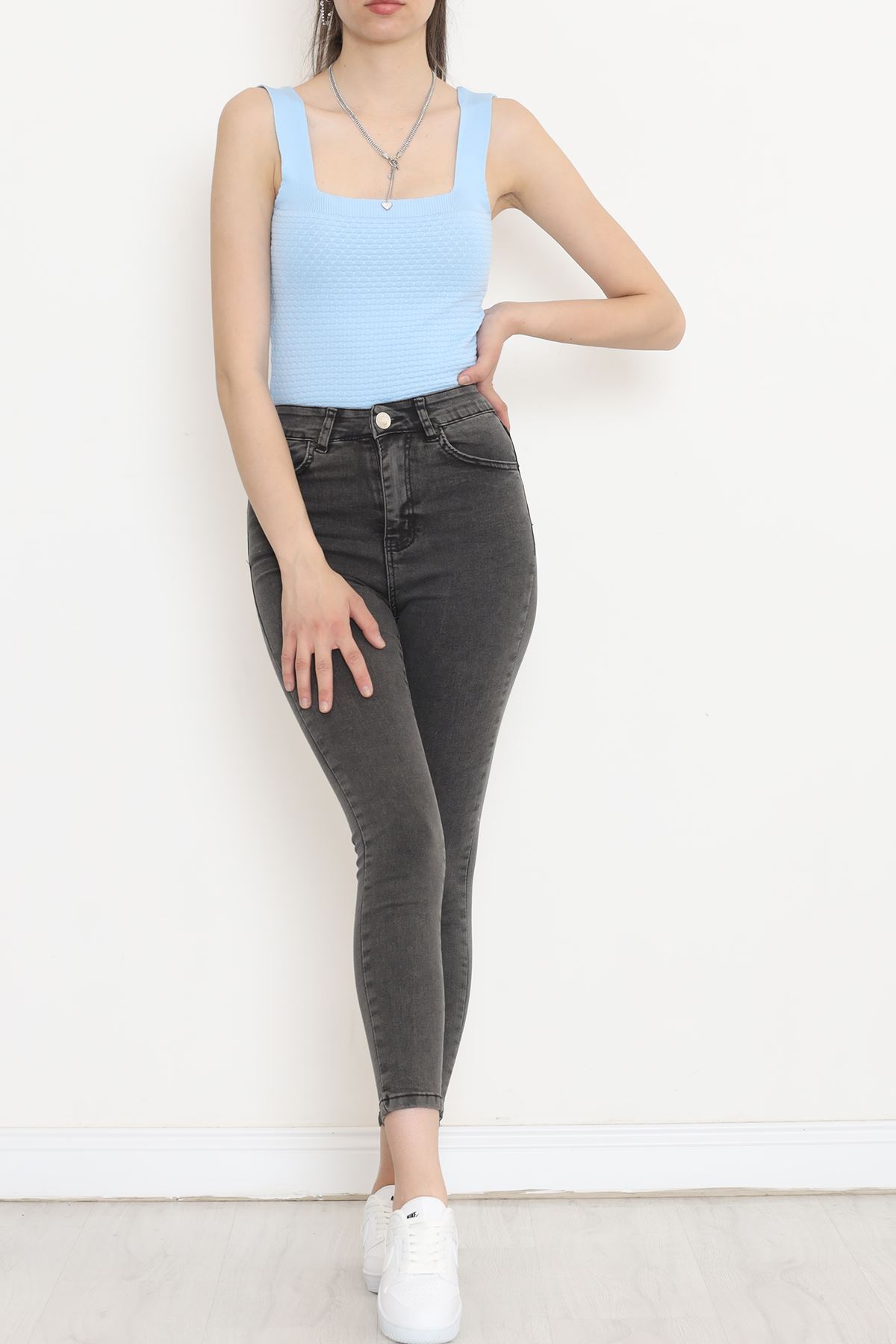 Super Lycra Slim Leg Jeans Light Smoked