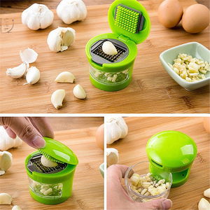 Garlic Grater - 2 Blade Chopper Garlica with Removable Bowl