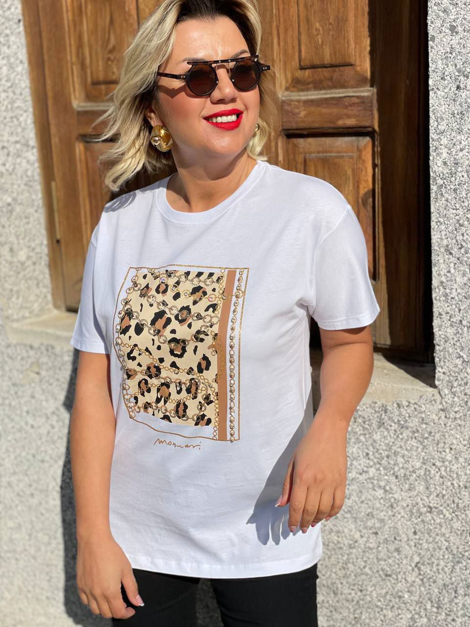 Leopard Pattern Bright Stone Embroidered Cotton T-shirt Lycra