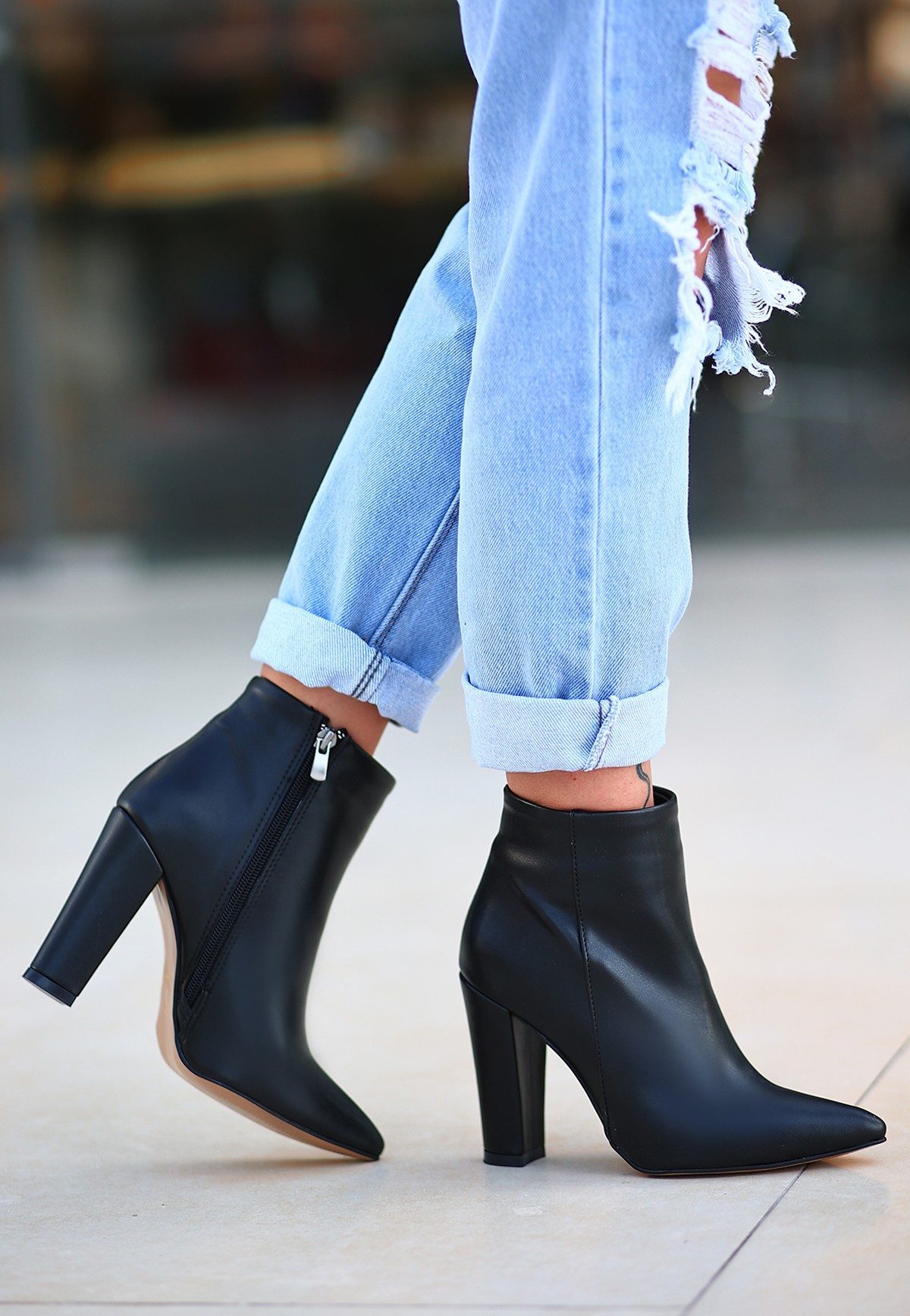 Black Skin Heeled Boots