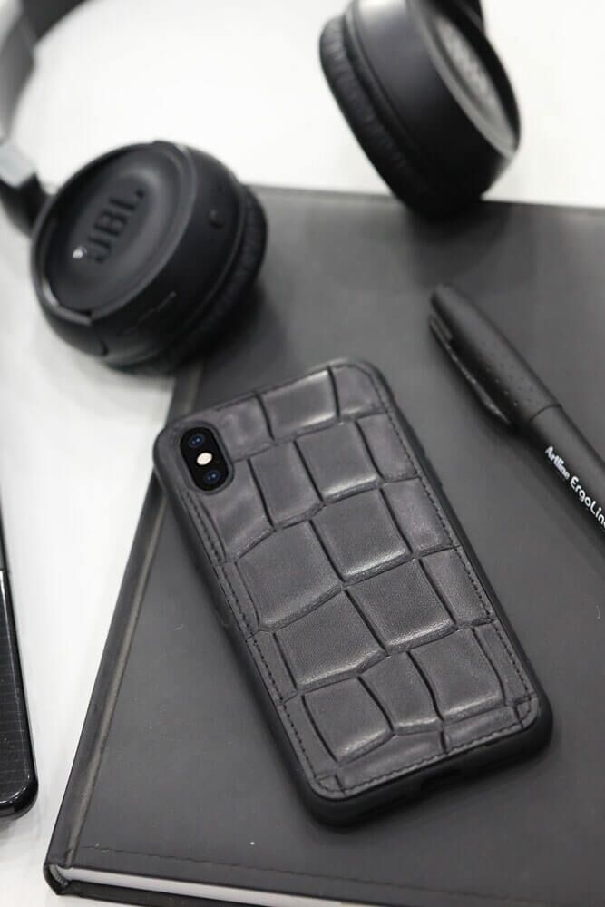 Effective Printed Black Leather iPhone X / XS Case