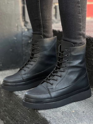 Black Skin Black Sole High Sole Lace-Up Postal Boots