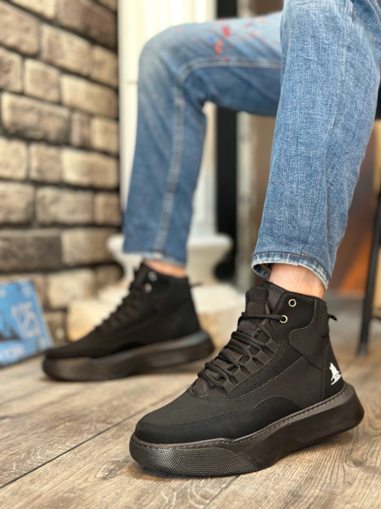 Lace-up Men's High Sole Black Sole Sport Boots