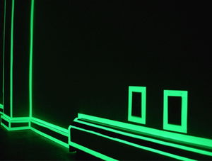 Phosphorescent Strip Giving Light in the Dark (4 Meters)