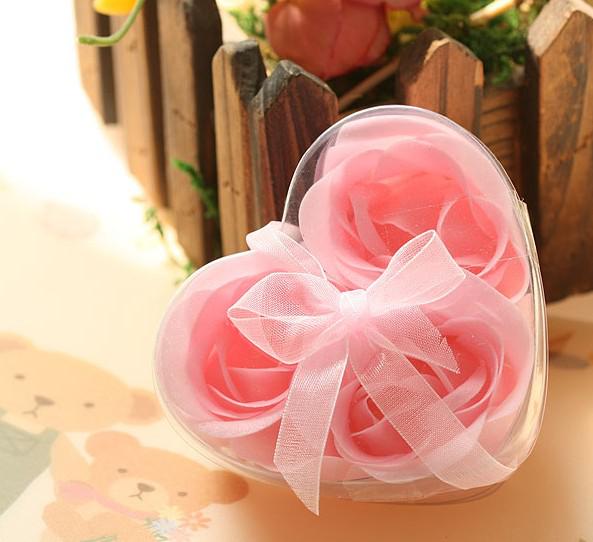 Rose Shaped Soap with Heart Box - Mini