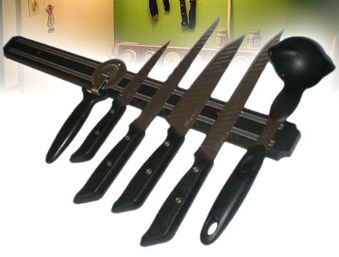 Magnetic Knife Hanger 55cm.