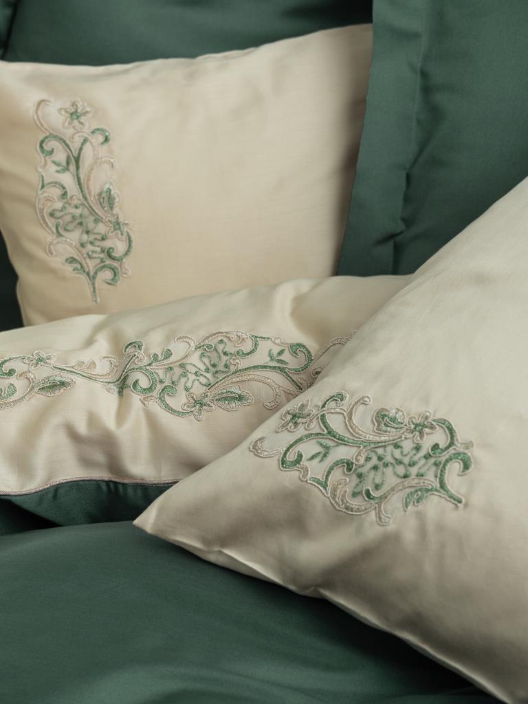 Embroidered Double Sateen Duvet Cover Set Andy Green