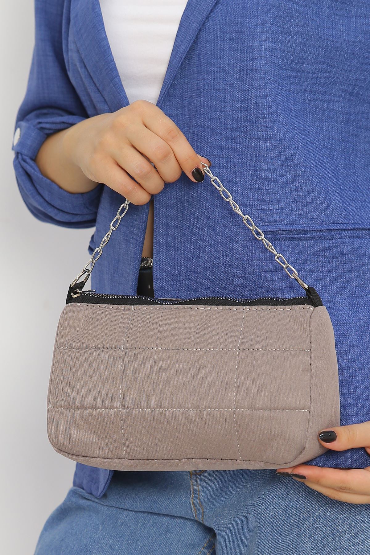 Stitching Detail Chain Bag Mink