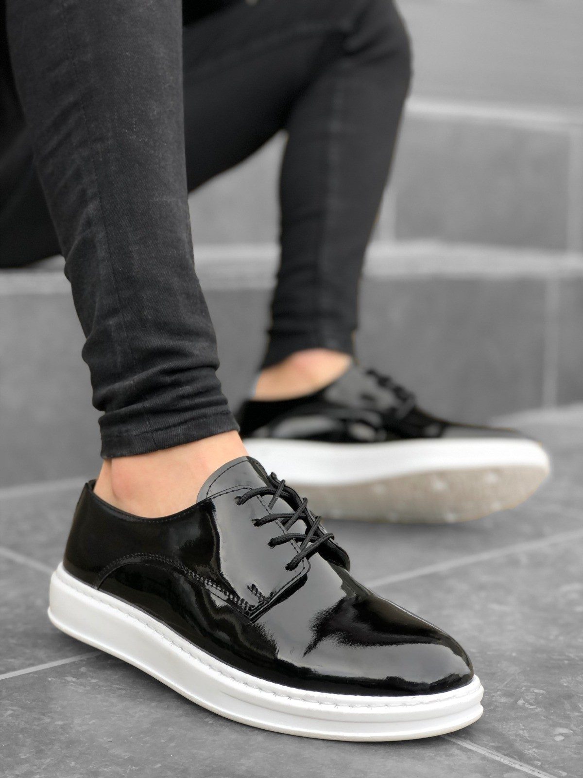 Lace-up Classic Black Patent Leather High Sole Casual Men's Shoes