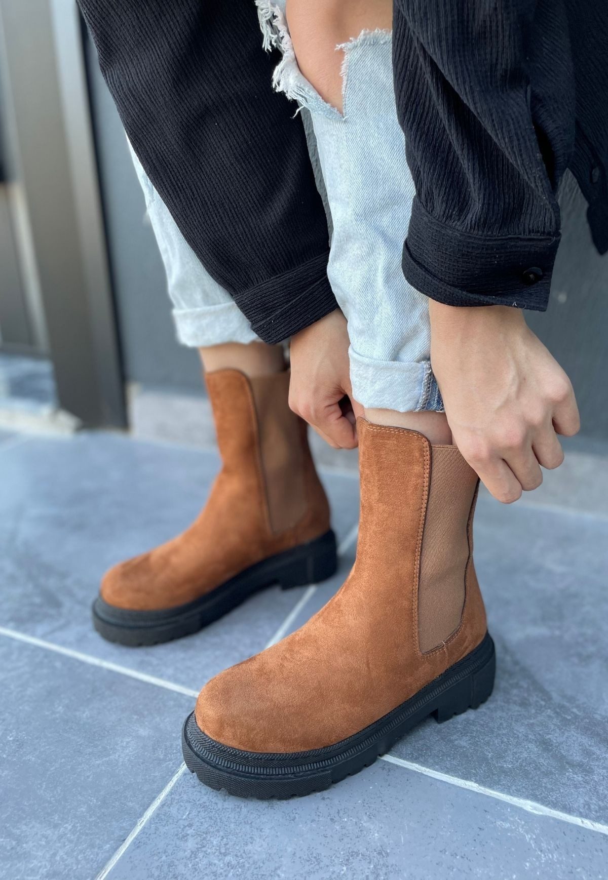 Taba Suede Heeled Boots