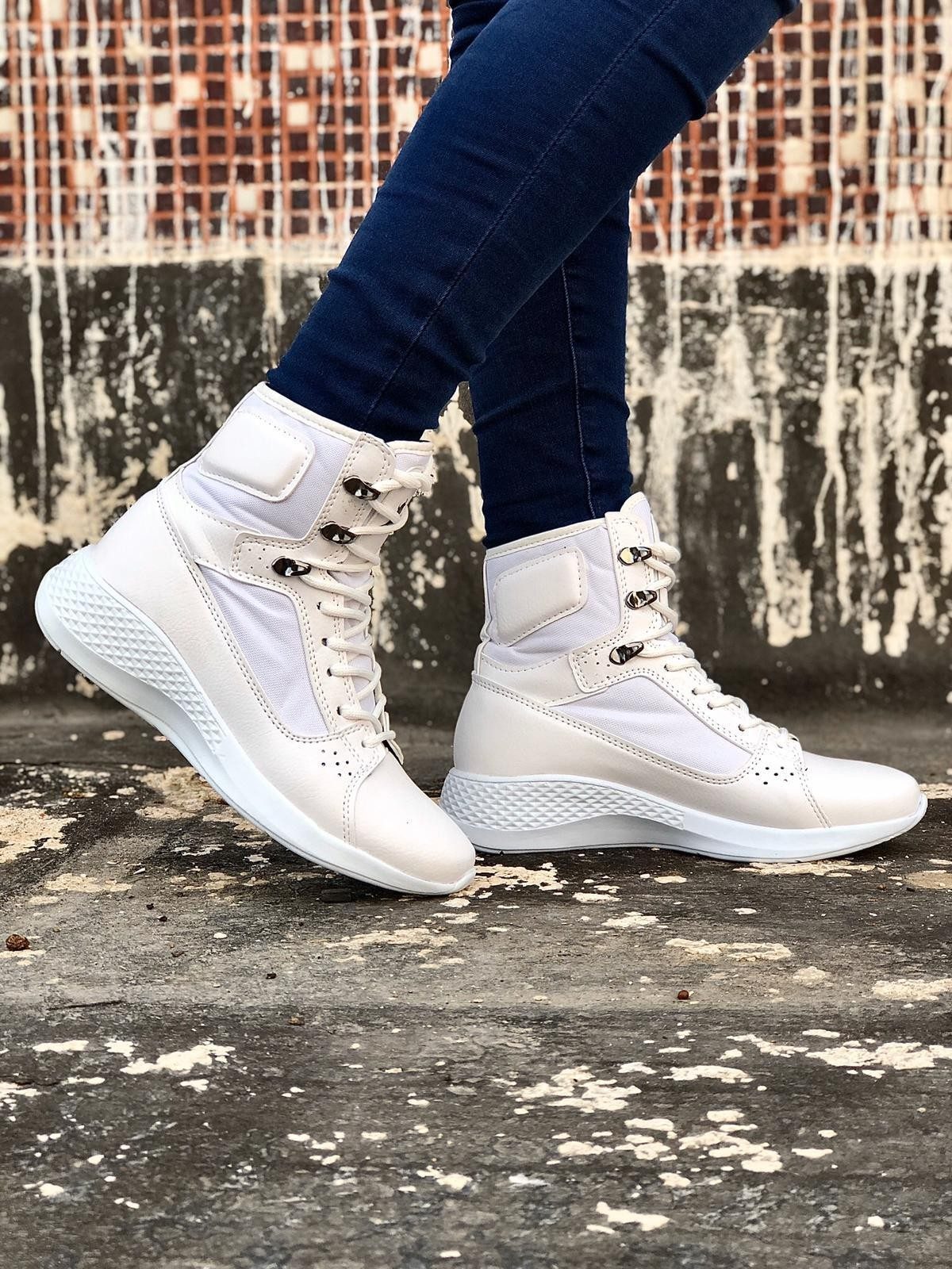 Lace-up White Boxer Unisex Sport Boots