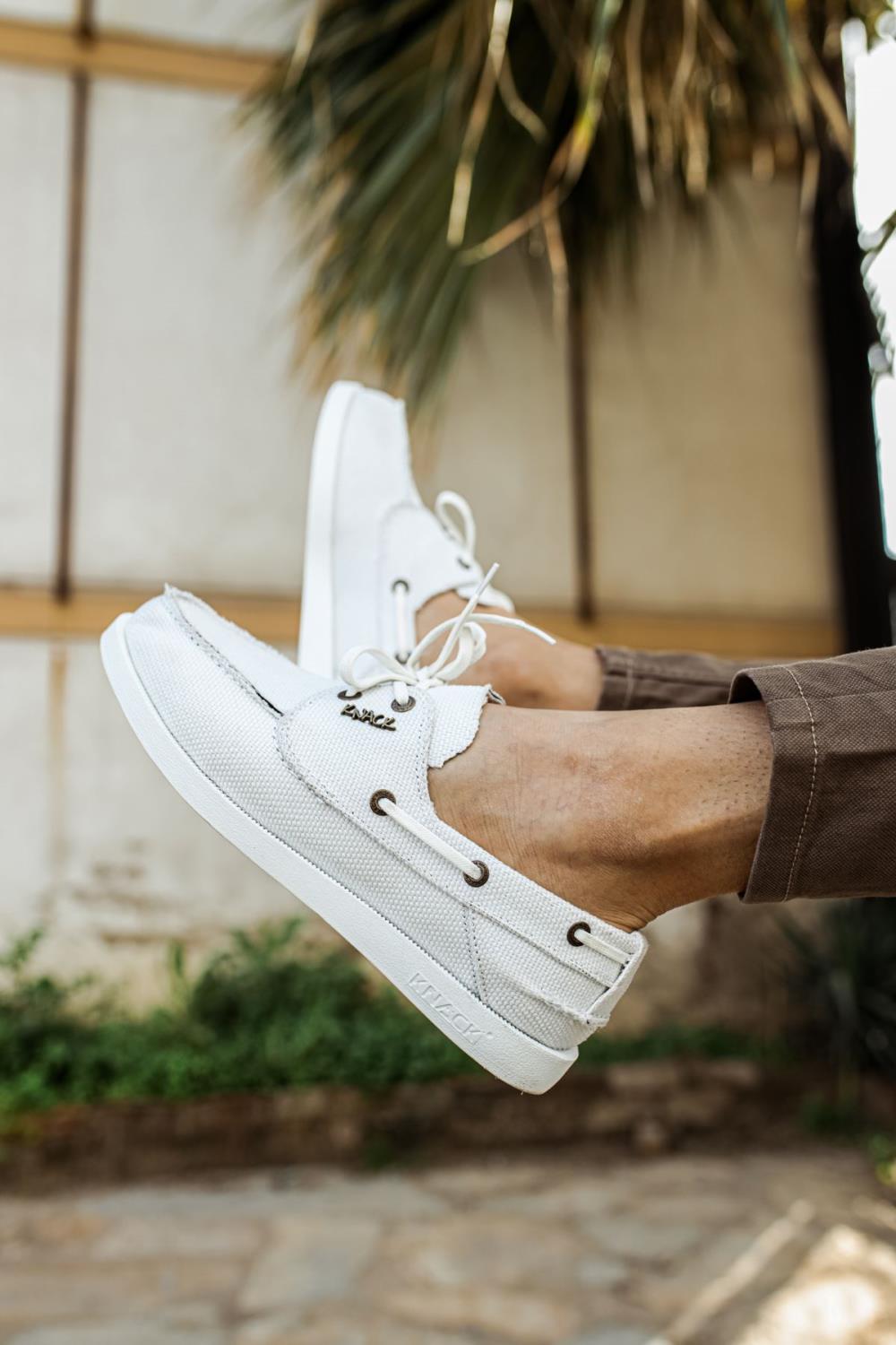 Seasonal Linen Shoes White