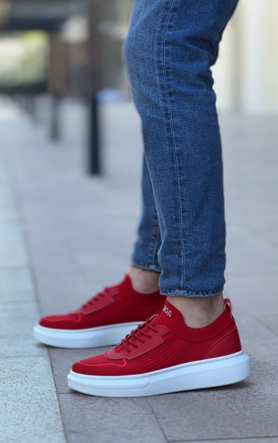 Custom Knitted Tricot Style Red White Color Sneakers