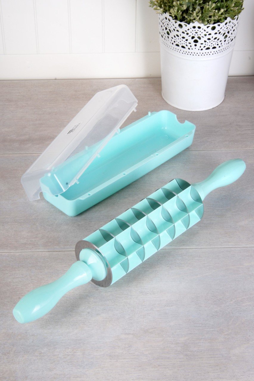 Square Ravioli Rolling Pin with 7 Blades