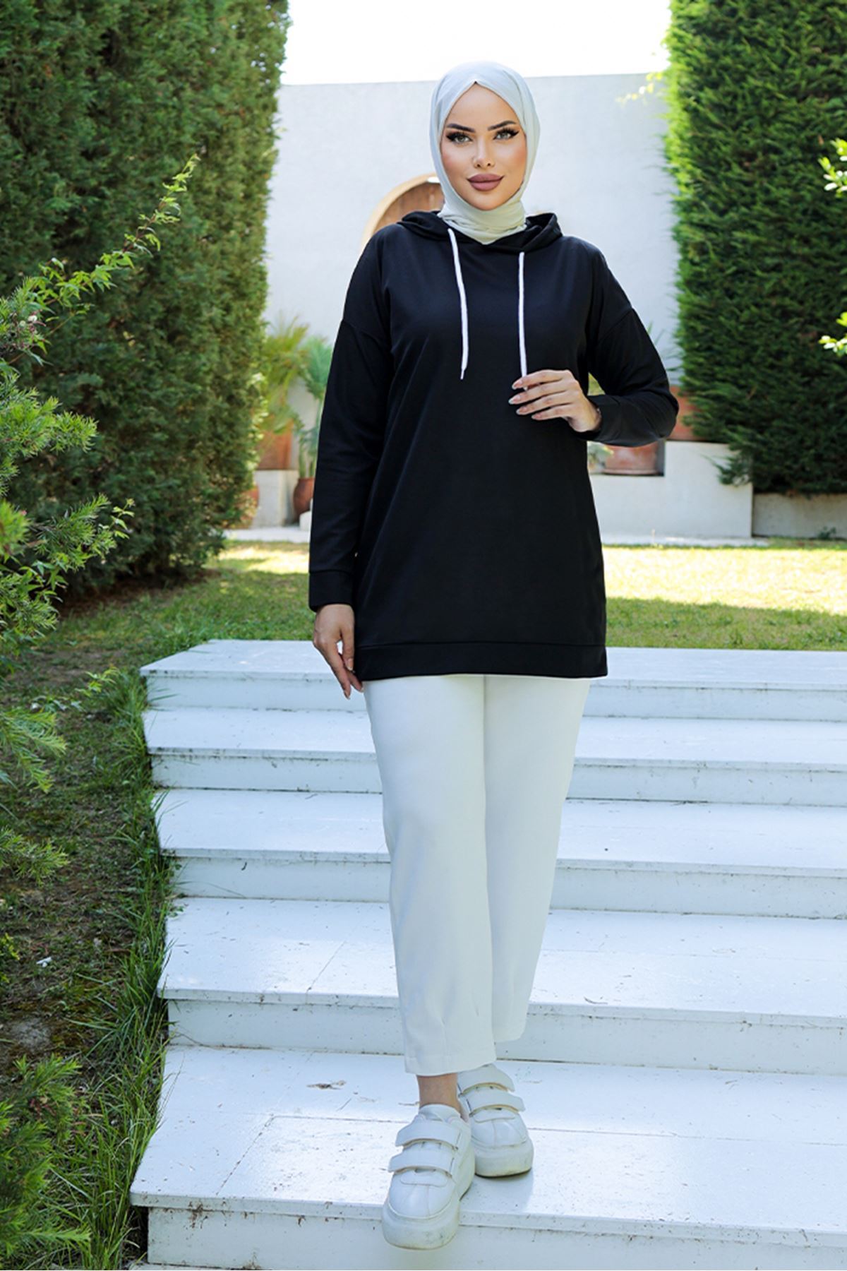 Hooded Tunic Black