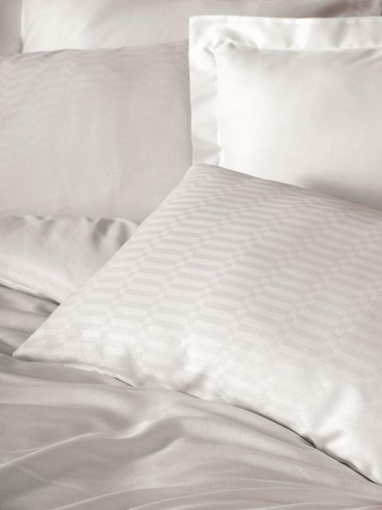 Double Smart Bamboo Satin Duvet Cover Set White