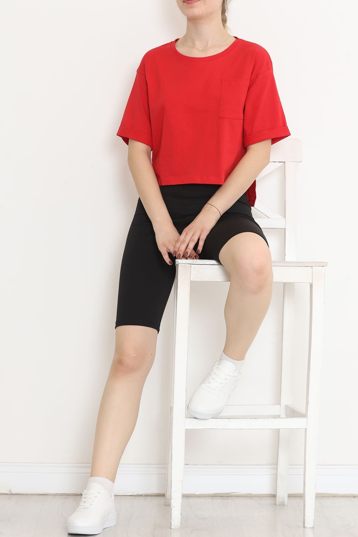 T-shirt with Pocket Slits Red