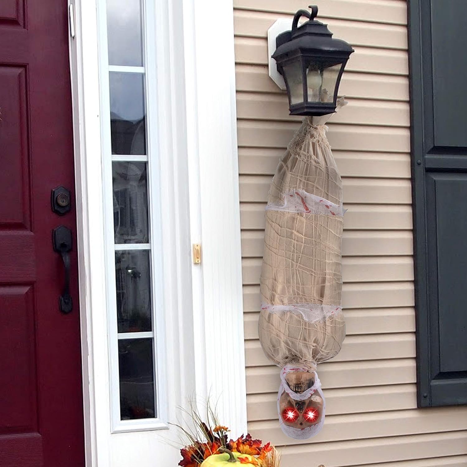 Halloween Sensor Lighted Moving Mummy 25x75 cm