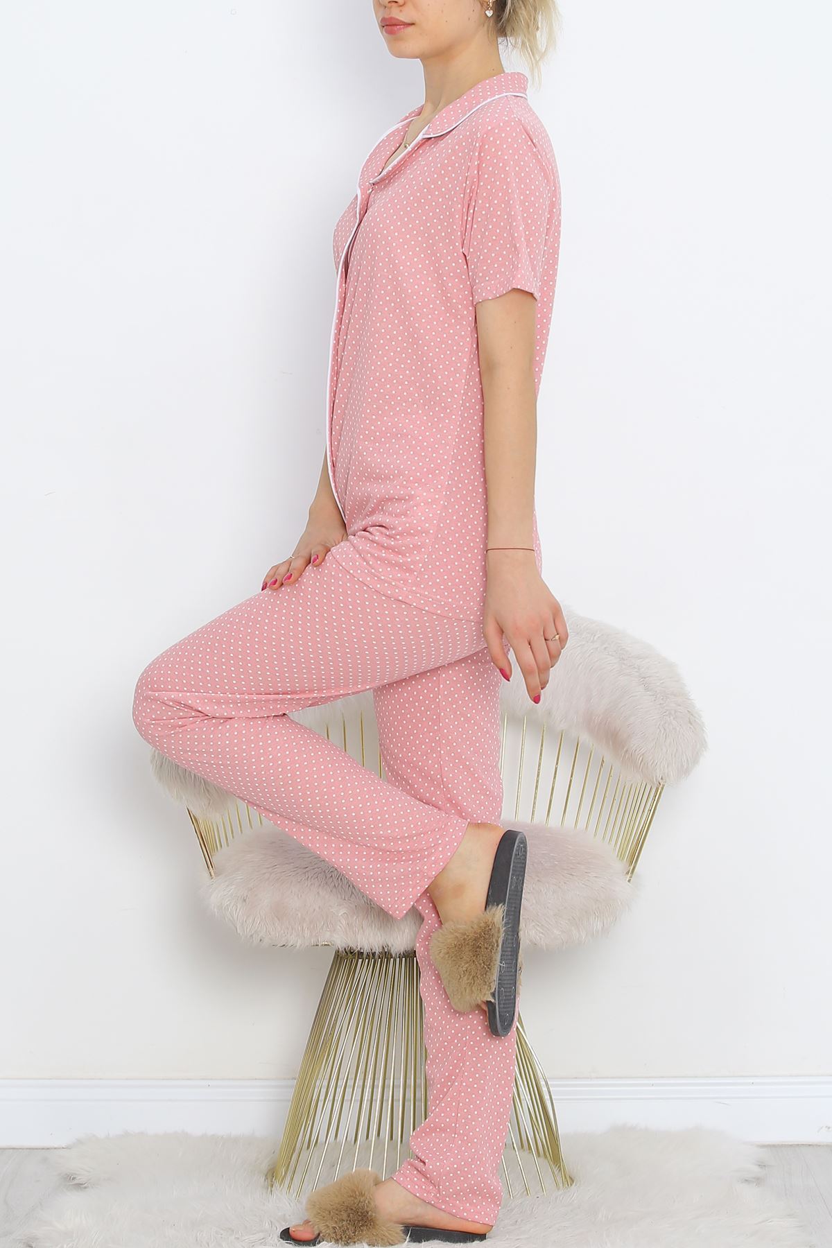 Buttoned Pajama Set with powdered cotton