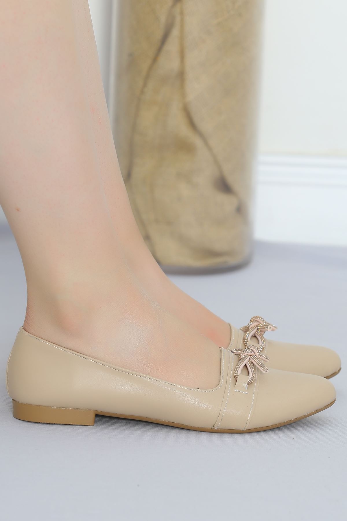 Stone Detail Babet Shoes Mink