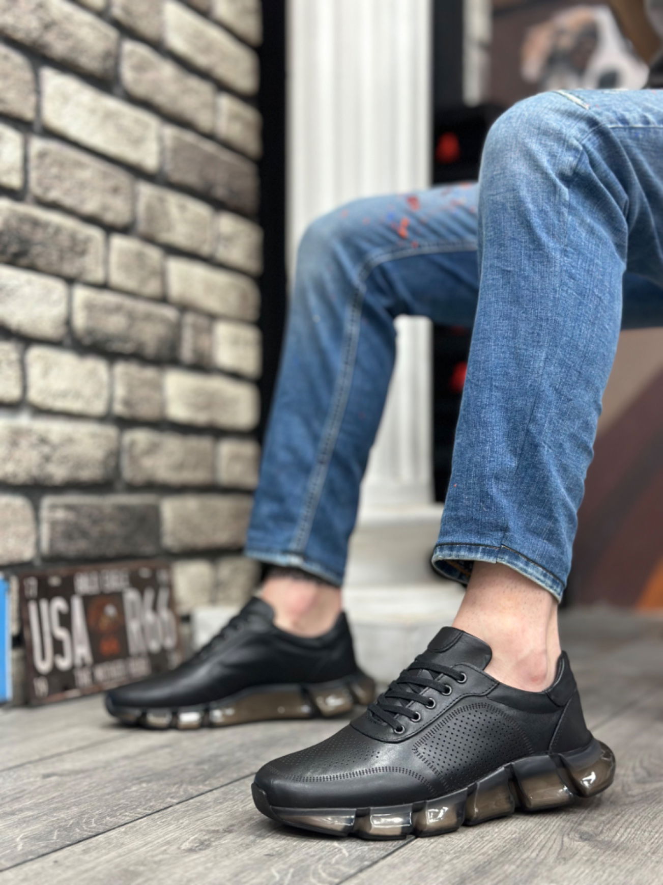 Inside Out Genuine Leather Comfortable Sole Black Sneakers Casual Men Shoes